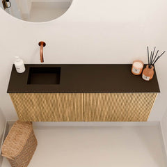 JOYA 100cm toiletmeubel kleur Oak. Wastafel FAYE positie Links Zonder kraangat kleur Urban.