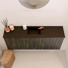 JOYA 100cm toiletmeubel kleur Shadow. Wastafel FAYE positie Midden 1 kraangat kleur Urban.