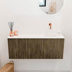 JOYA 100cm toiletmeubel kleur Dusk. Wastafel FAYE positie Rechts Zonder kraangat kleur Talc.