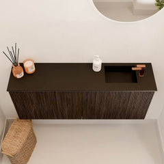 JOYA 100cm toiletmeubel kleur Walnut. Wastafel FAYE positie Rechts 1 kraangat kleur Urban.