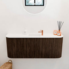 JOYA 103,2cm toiletmeubel ronding links + rechts kleur Walnut. Wastafel FAYE positie Midden 1 kraangat kleur Talc.