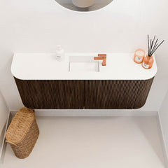 JOYA 103,2cm toiletmeubel ronding links + rechts kleur Walnut. Wastafel FAYE positie Midden 1 kraangat kleur Talc.