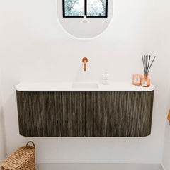 JOYA 113,2cm toiletmeubel ronding links + rechts kleur Shadow. Wastafel FAYE positie Midden Zonder kraangat kleur Talc.