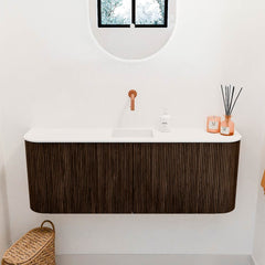 JOYA 113,2cm toiletmeubel ronding links + rechts kleur Walnut. Wastafel FAYE positie Midden Zonder kraangat kleur Talc.