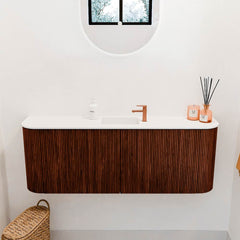 JOYA 113,2cm toiletmeubel ronding links + rechts kleur Ruby. Wastafel FAYE positie Midden 1 kraangat kleur Talc.