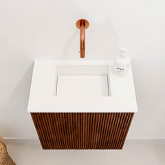 JOYA 40cm toiletmeubel kleur Ruby. Wastafel FAYE positie Midden Zonder kraangat kleur Talc.