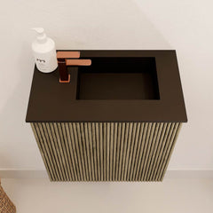 JOYA 40cm toiletmeubel kleur Dusk. Wastafel FAYE positie Rechts 1 kraangat kleur Urban.