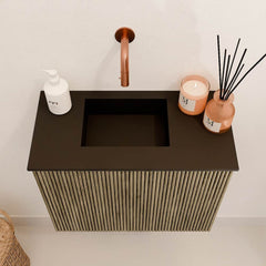 JOYA 50cm toiletmeubel kleur Dusk. Wastafel FAYE positie Links Zonder kraangat kleur Urban.