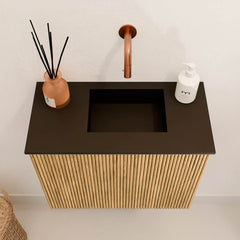 JOYA 50cm toiletmeubel kleur Oak. Wastafel FAYE positie Rechts Zonder kraangat kleur Urban.