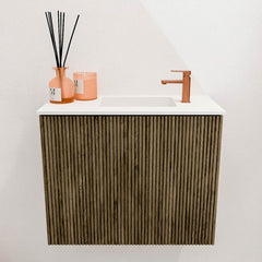 JOYA 50cm toiletmeubel kleur Dusk. Wastafel FAYE positie Rechts 1 kraangat kleur Talc.