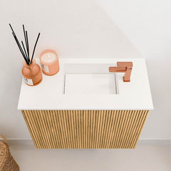 JOYA 50cm toiletmeubel kleur Oak. Wastafel FAYE positie Rechts 1 kraangat kleur Talc.