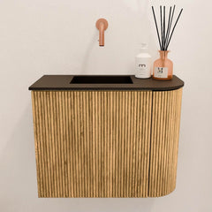 JOYA 51,6cm toiletmeubel ronding rechts kleur Oak. Wastafel FAYE positie Links Zonder kraangat kleur Urban.