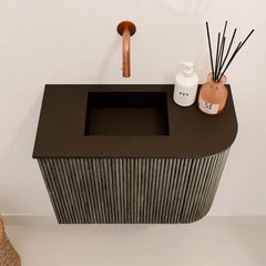 JOYA 51,6cm toiletmeubel ronding rechts kleur Shadow. Wastafel FAYE positie Links Zonder kraangat kleur Urban.