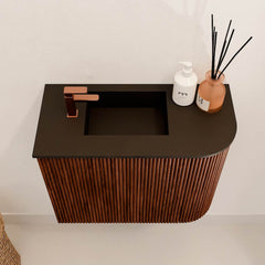 JOYA 51,6cm toiletmeubel ronding rechts kleur Ruby. Wastafel FAYE positie Links 1 kraangat kleur Urban.