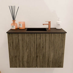 JOYA 60cm toiletmeubel kleur Dusk. Wastafel FAYE positie Midden 1 kraangat kleur Urban.