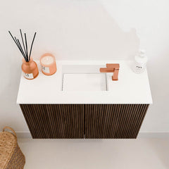 JOYA 60cm toiletmeubel kleur Walnut. Wastafel FAYE positie Midden 1 kraangat kleur Talc.