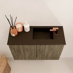 JOYA 60cm toiletmeubel kleur Dusk. Wastafel FAYE positie Rechts 1 kraangat kleur Urban.