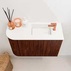 JOYA 61,6cm toiletmeubel ronding links kleur Ruby. Wastafel FAYE positie Rechts 1 kraangat kleur Talc.