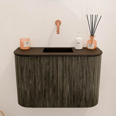 JOYA 63,2cm toiletmeubel ronding links + rechts kleur Shadow. Wastafel FAYE positie Midden Zonder kraangat kleur Urban.