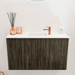 JOYA 70cm toiletmeubel kleur Shadow. Wastafel FAYE positie Midden 1 kraangat kleur Talc.