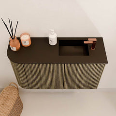 JOYA 71,6cm toiletmeubel ronding links kleur Dusk. Wastafel FAYE positie Rechts 1 kraangat kleur Urban.