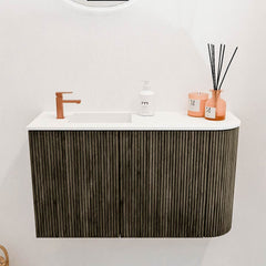 JOYA 71,6cm toiletmeubel ronding rechts kleur Shadow. Wastafel FAYE positie Links 1 kraangat kleur Talc.