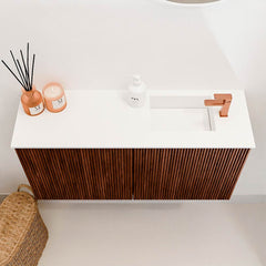 JOYA 80cm toiletmeubel kleur Ruby. Wastafel FAYE positie Rechts 1 kraangat kleur Talc.