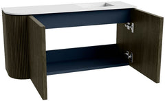 JOYA 81,6cm toiletmeubel ronding links kleur Shadow. Wastafel FAYE positie Rechts 1 kraangat kleur Talc.