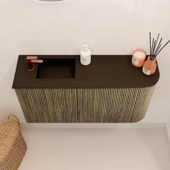 JOYA 81,6cm toiletmeubel ronding rechts kleur Dusk. Wastafel FAYE positie Links 1 kraangat kleur Urban.