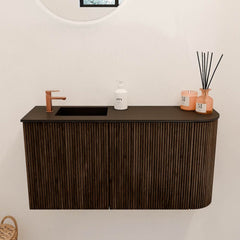 JOYA 81,6cm toiletmeubel ronding rechts kleur Walnut. Wastafel FAYE positie Links 1 kraangat kleur Urban.