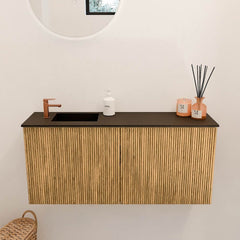 JOYA 90cm toiletmeubel kleur Oak. Wastafel FAYE positie Links 1 kraangat kleur Urban.