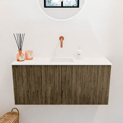 JOYA 90cm toiletmeubel kleur Dusk. Wastafel FAYE positie Midden Zonder kraangat kleur Talc.