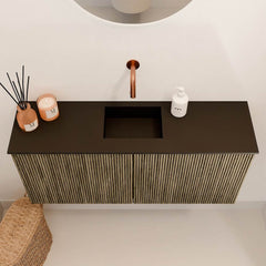 JOYA 90cm toiletmeubel kleur Dusk. Wastafel FAYE positie Midden Zonder kraangat kleur Urban.