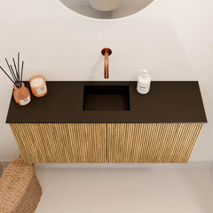 JOYA 90cm toiletmeubel kleur Oak. Wastafel FAYE positie Midden Zonder kraangat kleur Urban.