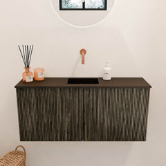 JOYA 90cm toiletmeubel kleur Shadow. Wastafel FAYE positie Midden Zonder kraangat kleur Urban.