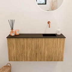 JOYA 90cm toiletmeubel kleur Oak. Wastafel FAYE positie Rechts Zonder kraangat kleur Urban.