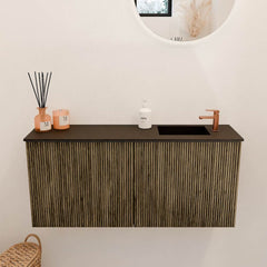 JOYA 90cm toiletmeubel kleur Dusk. Wastafel FAYE positie Rechts 1 kraangat kleur Urban.