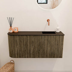 JOYA 91,6cm toiletmeubel ronding links kleur Dusk. Wastafel FAYE positie Rechts Zonder kraangat kleur Urban.