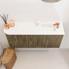 JOYA 91,6cm toiletmeubel ronding links kleur Dusk. Wastafel FAYE positie Rechts 1 kraangat kleur Talc.