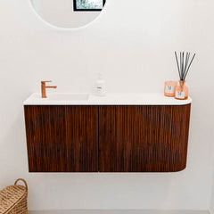 JOYA 91,6cm toiletmeubel ronding rechts kleur Ruby. Wastafel FAYE positie Links 1 kraangat kleur Talc.