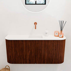 JOYA 93,2cm toiletmeubel ronding links + rechts kleur Ruby. Wastafel FAYE positie Midden Zonder kraangat kleur Talc.