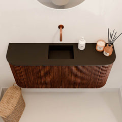 JOYA 93,2cm toiletmeubel ronding links + rechts kleur Ruby. Wastafel FAYE positie Midden Zonder kraangat kleur Urban.