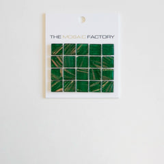 The Mosaic Factory Amsterdam Mozaiek Tegel Vierkant - Midden Groen Glas Goud Serie 322x322 mm