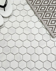 The Mosaic Factory Barcelona Mozaiek Tegel Hexagon - Carrara Wit Porselein Print 281x325 mm