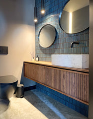 The Mosaic Factory Sevilla Mozaïek Tegel Mini Kitkat Vinger - Gespikkeld Azuur blauw Porselein Geglazuurd 282x308 mm