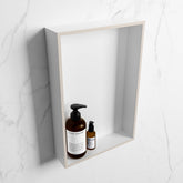 MONDIAZ EASY Niche 44.5x29.5cm in solid surface colour Linen | Talc. 1 compartment suitable for recessed or surface mounting