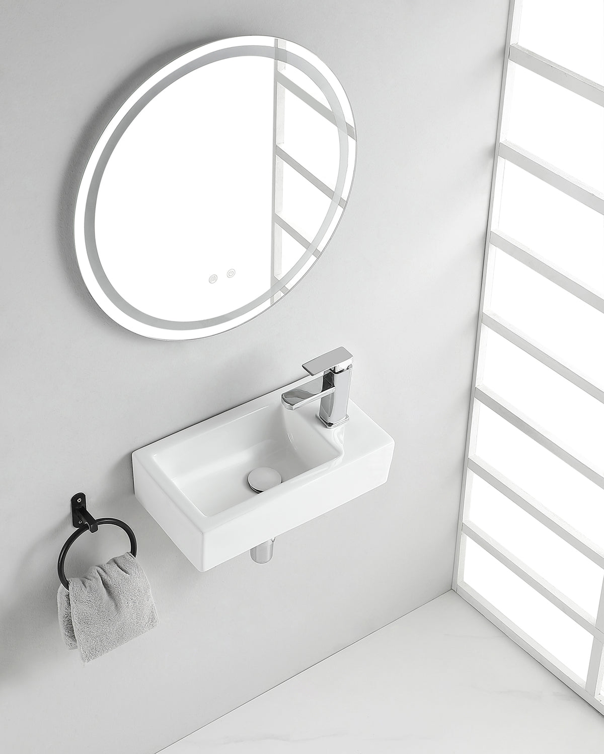 Rhea L right-hand fountain 45.5 x 26 x 12 cm ceramic gloss white