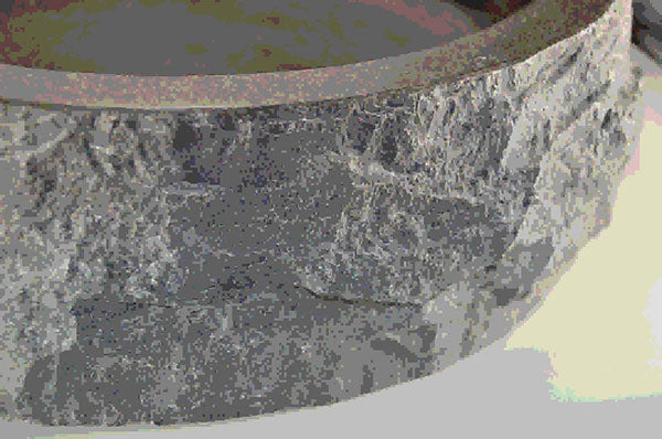Rough hammered round sink 40x12 cm honed bluestone