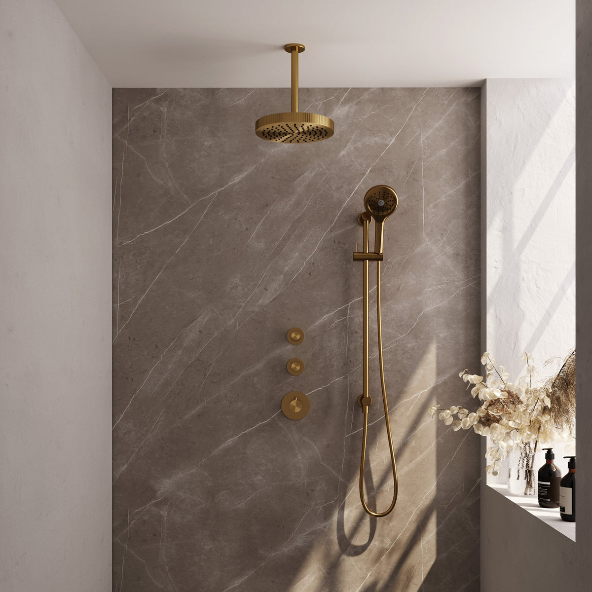Brauer Stripe inbouw regendoucheset met 2 stopkranen  - 20cm plafondbuis - 3-standen handdouche - glijstang - Geborsteld Goud PVD