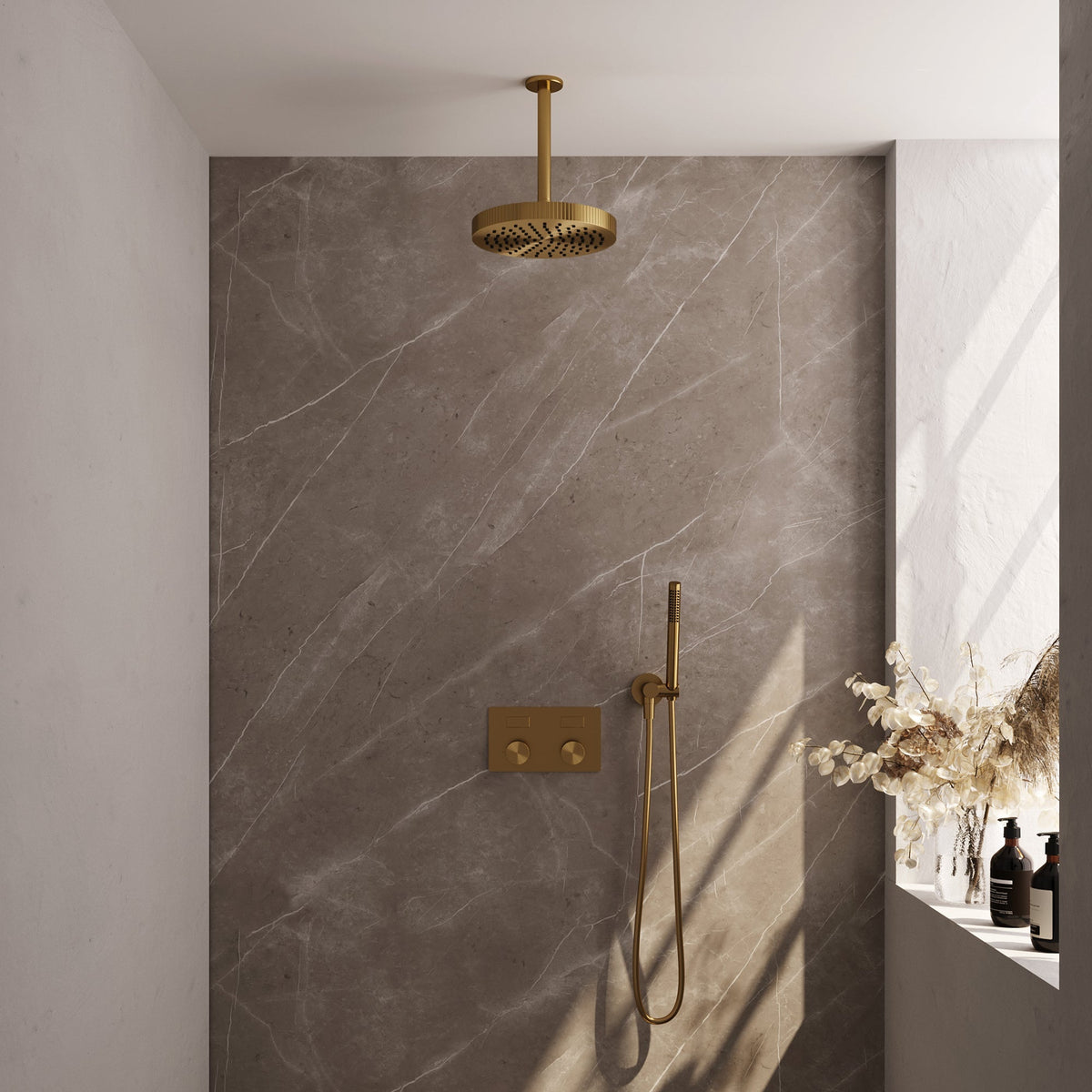 Brauer Stripe inbouw regendoucheset met drukknoppen  - 20cm plafondbuis - staafhanddouche - wandhouder - Geborsteld Goud PVD
